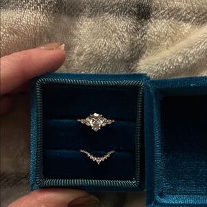 Elegant 14k Ring Set 1.25 ct  lab grown diamond. .4 ct surrounding diamonds